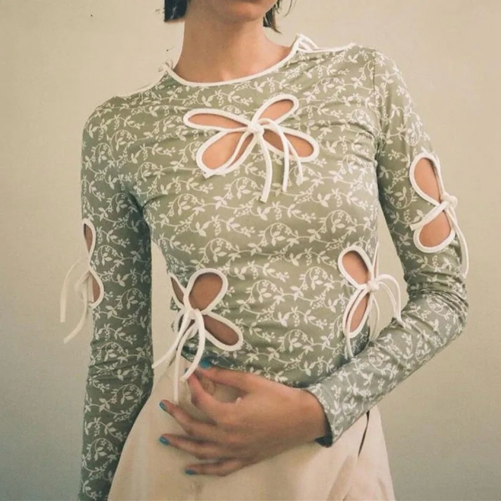 Vintage Floral Hollow-Out Blouse